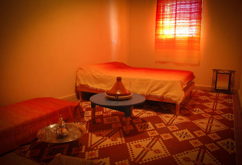 簡易ホテル Auberge Africa