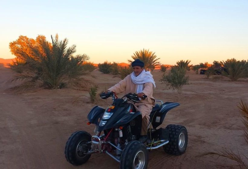 簡易ホテル Auberge Africa