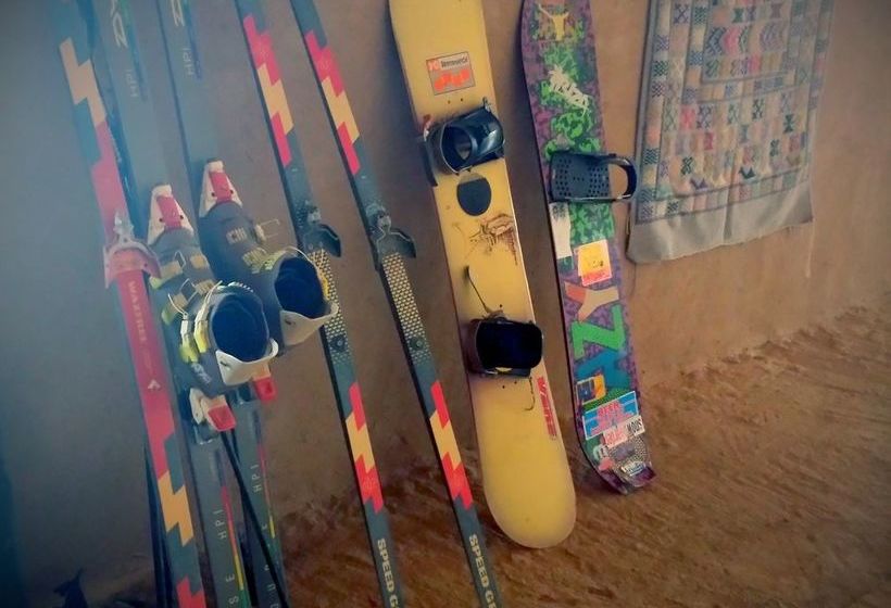 簡易ホテル Auberge Africa