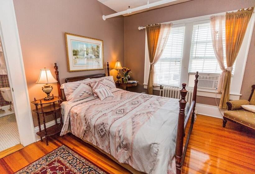 فندق فئة نجمة واحدة The Henderson