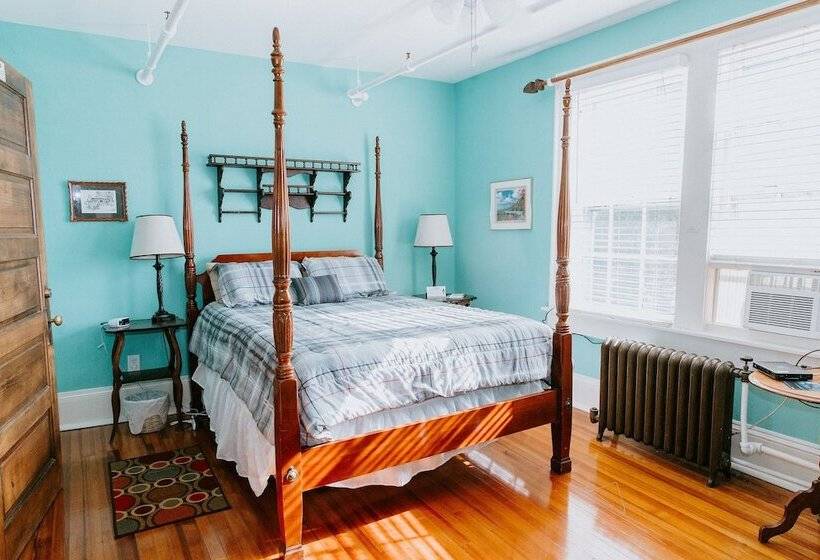 فندق فئة نجمة واحدة The Henderson