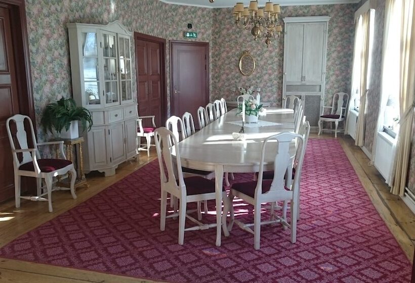 فندق åkerby Herrgård