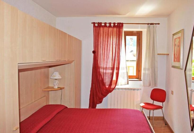בית מלון כפרי Albergo Diffuso Comeglians