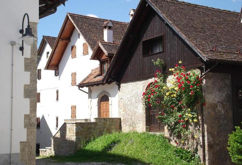בית מלון כפרי Albergo Diffuso Comeglians