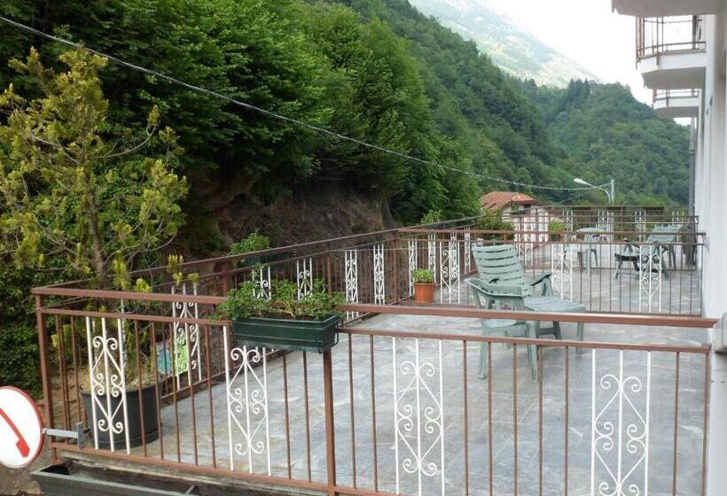 בית מלון כפרי Albergo Regina