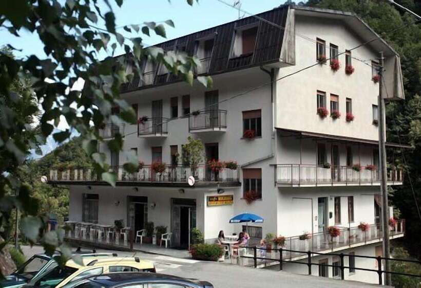 בית מלון כפרי Albergo Regina