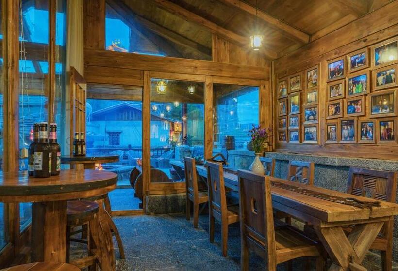 ホテル Arrokhampa By Zinc Journey Shangrila