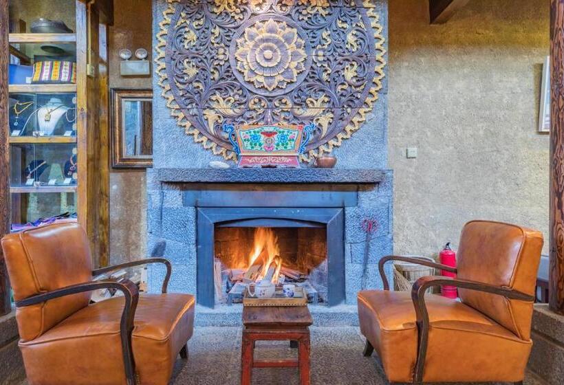 فندق Arrokhampa By Zinc Journey Shangrila