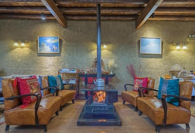 ホテル Arrokhampa By Zinc Journey Shangrila