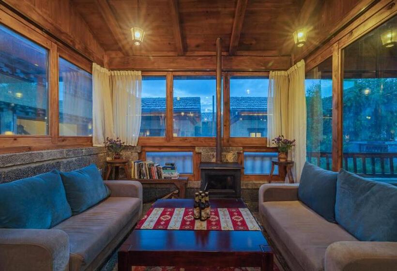 فندق Arrokhampa By Zinc Journey Shangrila