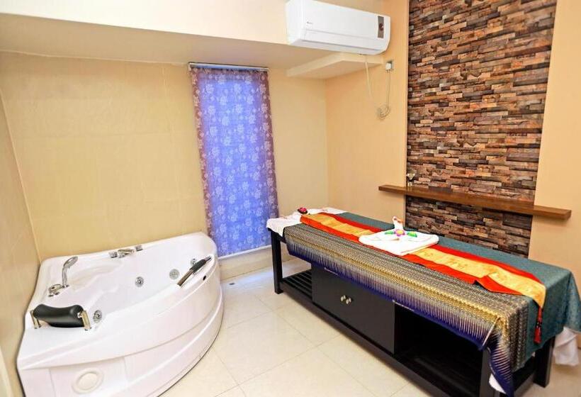 Asia Hotel & Resorts