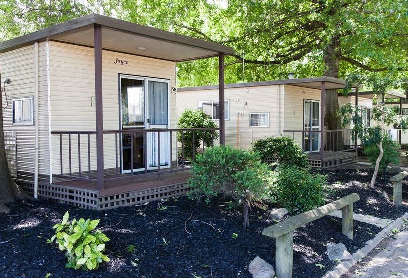 Отель Nrma Bairnsdale Riverside Holiday Park