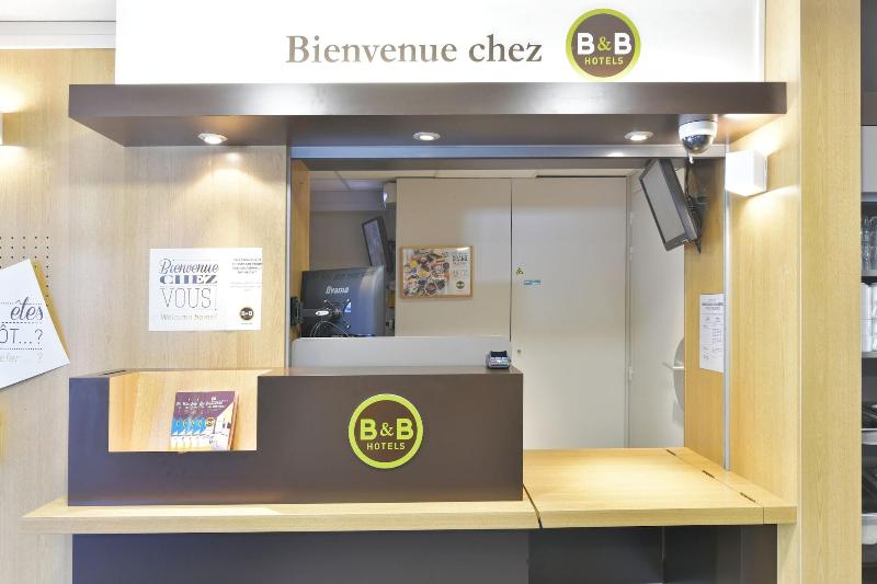 B&b Hotel Clermont Ferrand Le Brézet Aéroport