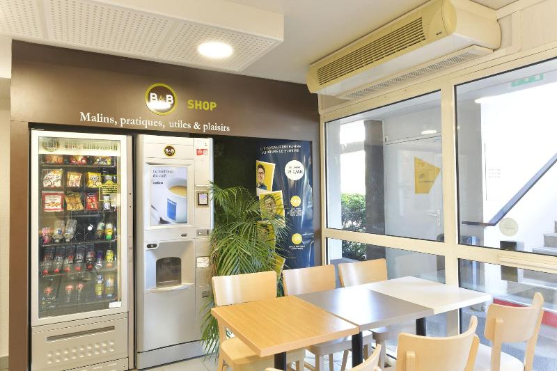 B&b Hotel Clermont Ferrand Le Brézet Aéroport