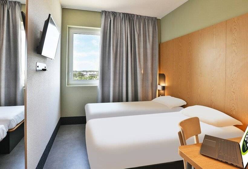 B&b Hotel La Roche Sur Yon