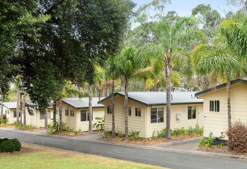 هتل Blue Lake Holiday Park