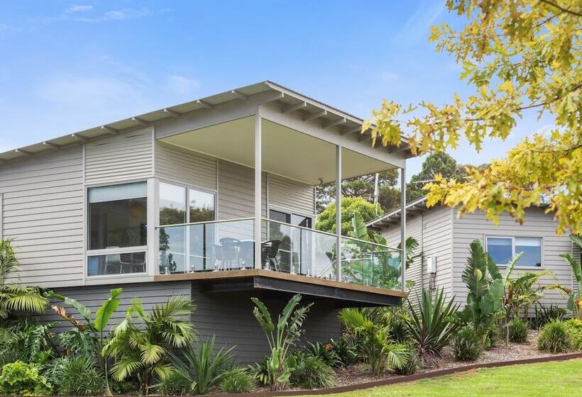 هتل Blue Lake Holiday Park