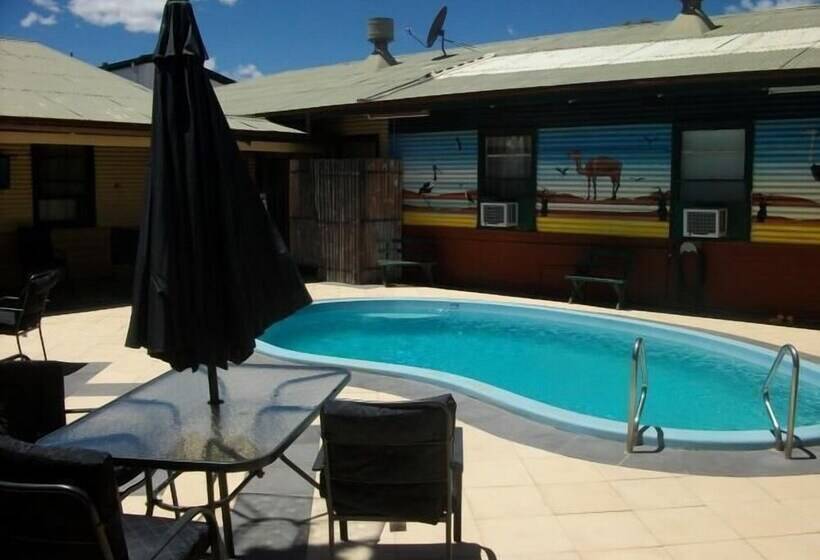هتل Broken Hill Tourist Lodge