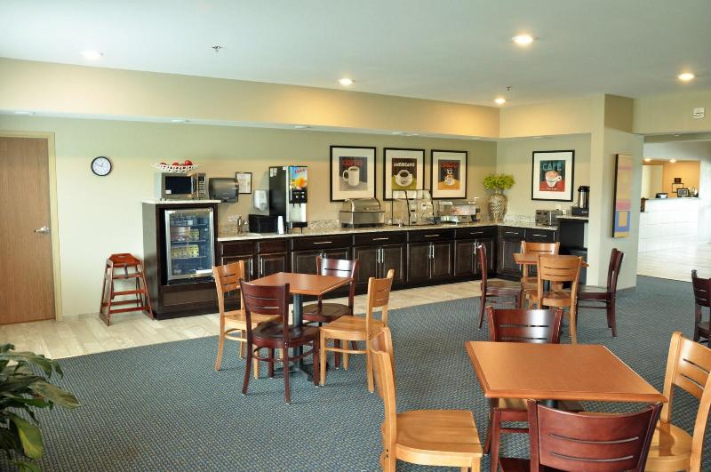 فندق Brookstone Lodge & Suites