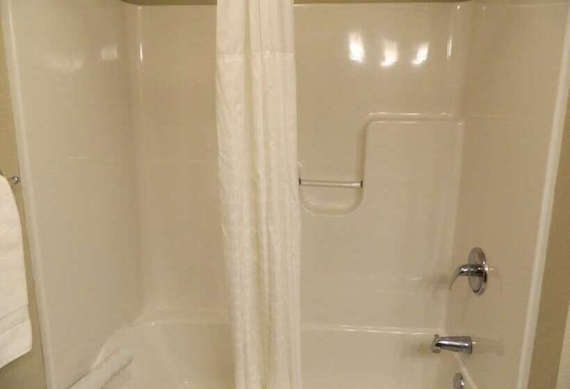 فندق Brookstone Lodge & Suites