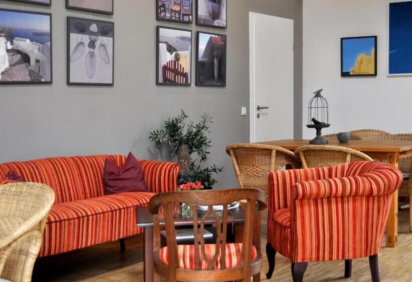 Cellino Hotel Prieros