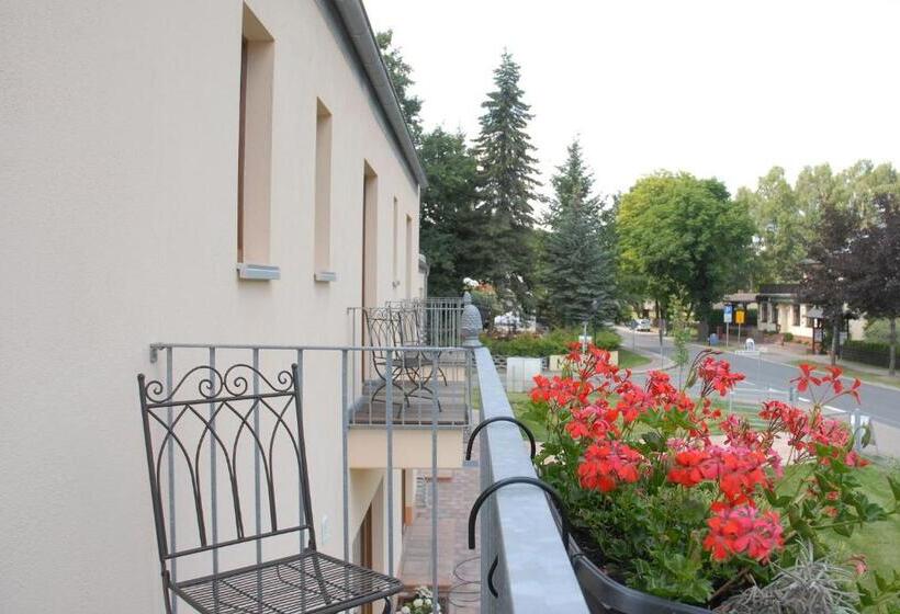 Cellino Hotel Prieros