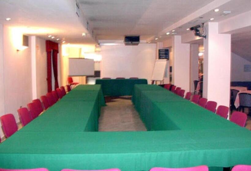 בית מלון כפרי Excelsior