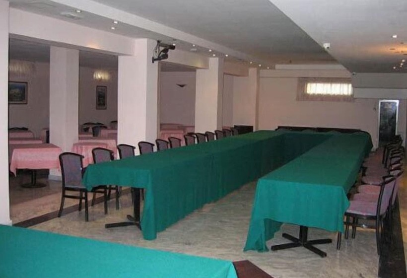 בית מלון כפרי Excelsior