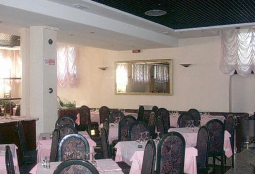 בית מלון כפרי Excelsior