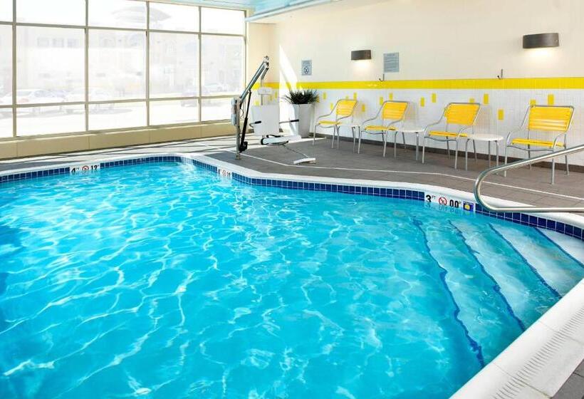 ホテル Fairfield By Marriott Inn & Suites Wheeling At The Highlands