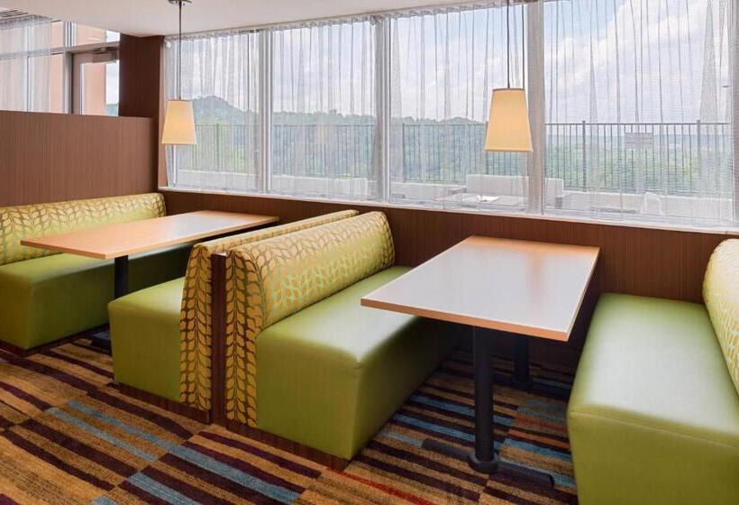 هتل Fairfield Inn & Suites By Marriott Huntington