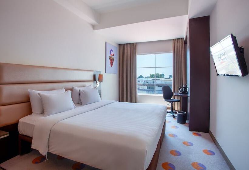 Отель Oakwood Merdeka Bandung