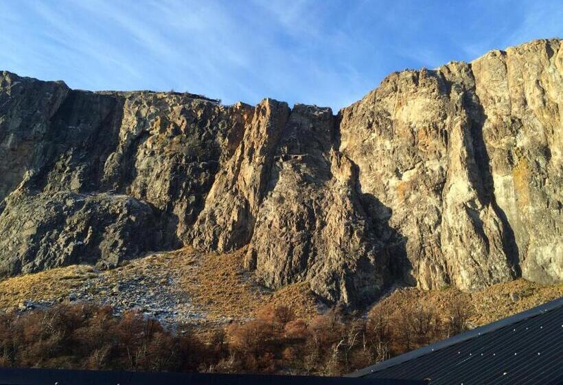בית מלון כפרי Hosteria Vertical Lodge