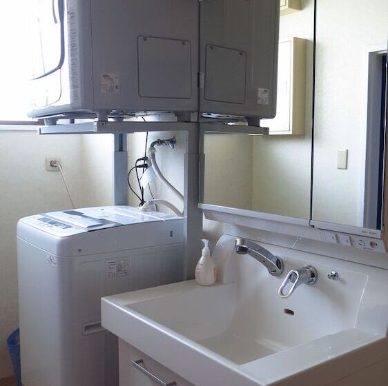 هتل K S House Mtfuji  ケイズハウスmt富士  Travelers Hostel  Lake Kawaguchiko