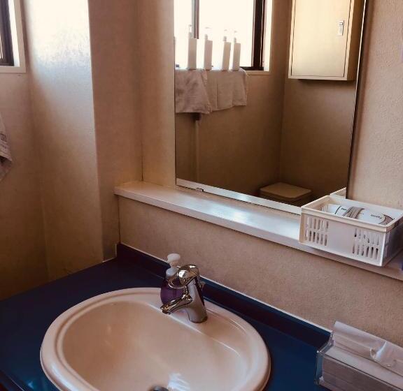 هتل K S House Mtfuji  ケイズハウスmt富士  Travelers Hostel  Lake Kawaguchiko