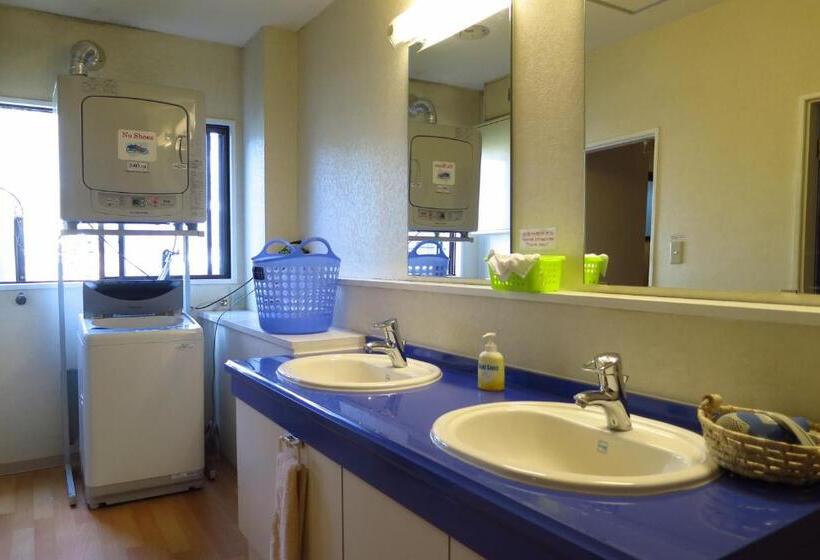 هتل K S House Mtfuji  ケイズハウスmt富士  Travelers Hostel  Lake Kawaguchiko