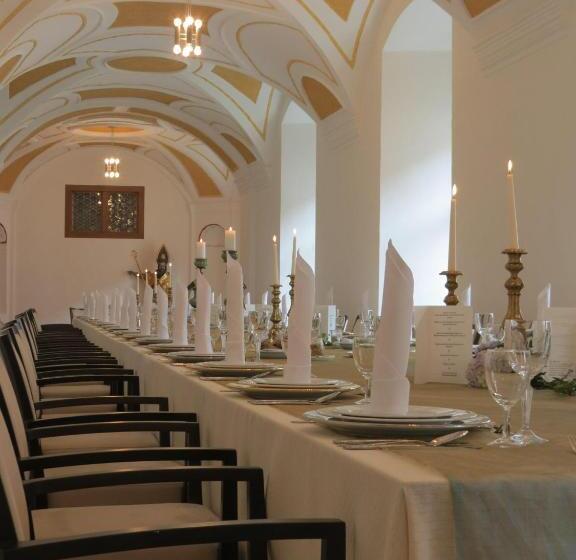 ホテル Kloster Gasthof Speinshart