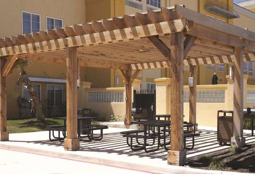 ホテル La Quinta By Wyndham Cotulla