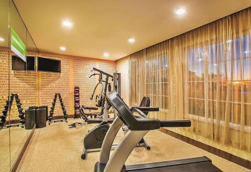 ホテル La Quinta By Wyndham Cotulla