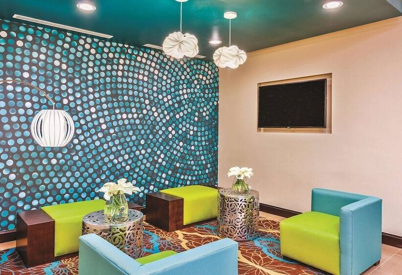 ホテル La Quinta By Wyndham Cotulla