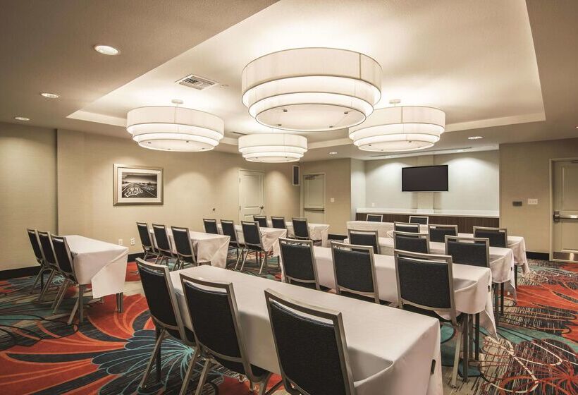 فندق La Quinta By Wyndham Kingman