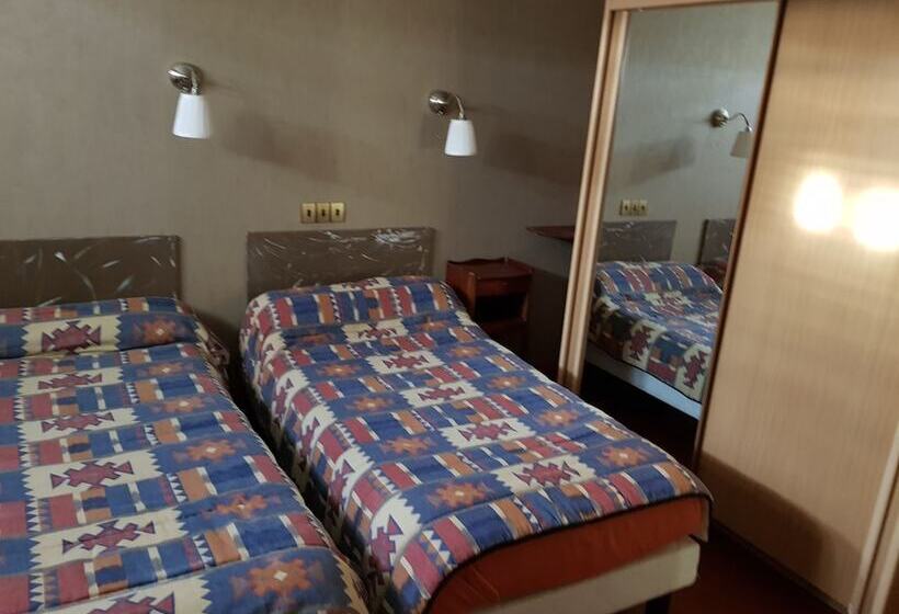 فندق Le Chemin Neuf