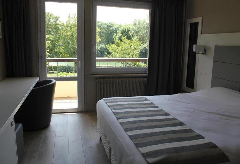 هتل Le Quincangrogne