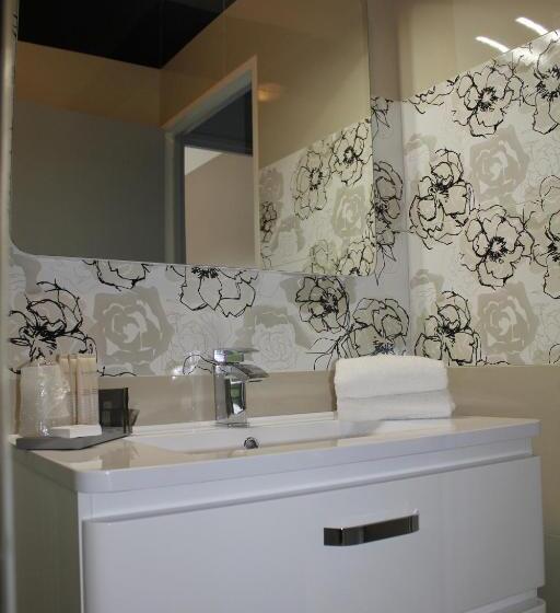 هتل Le Quincangrogne