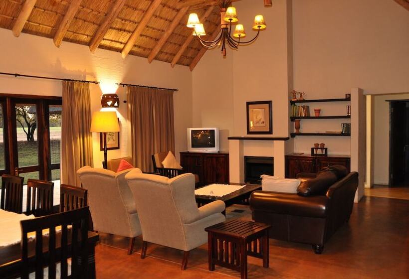 בית מלון כפרי Leriba Golf Lodge