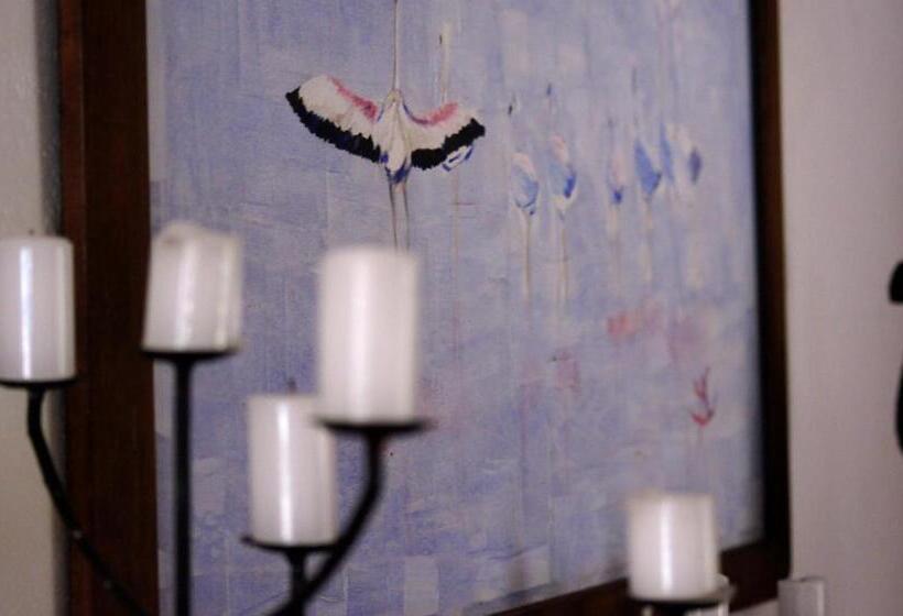 هتل Meru House Lekisilai