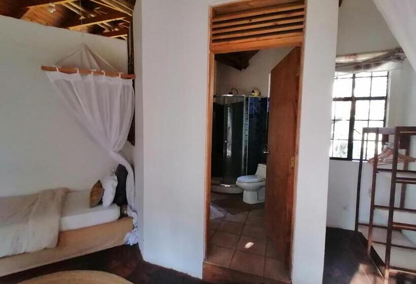 هتل Meru House Lekisilai