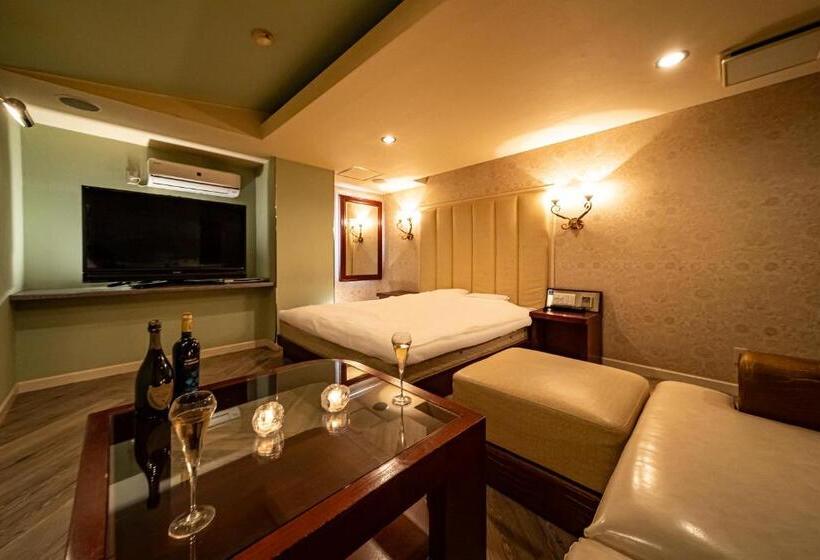 فندق Mint Osaka Airport