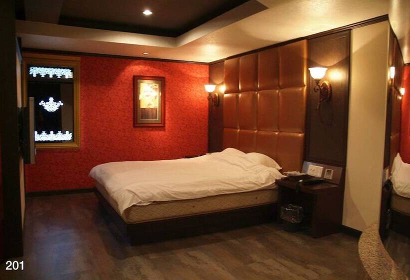 فندق Mint Osaka Airport