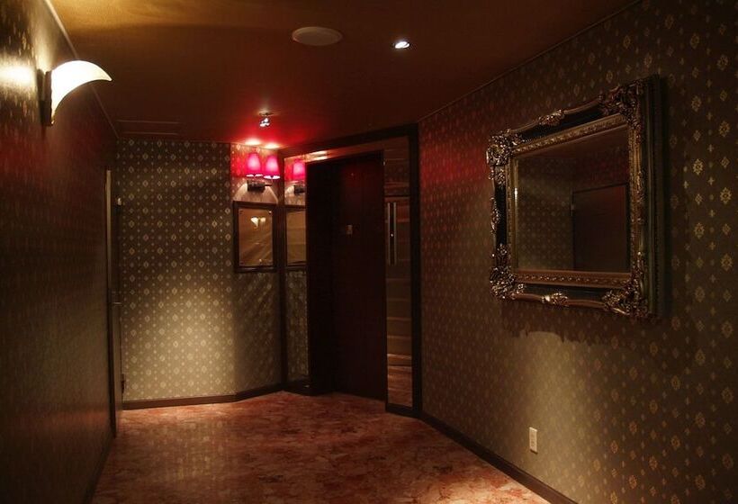 فندق Mint Osaka Airport